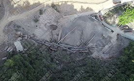 �Ĵ�ʡ�����ЅRɽ����ʯ�ϏS�ծa(ch��n)2000���C(j��)���Z��ʯ���a(ch��n)��