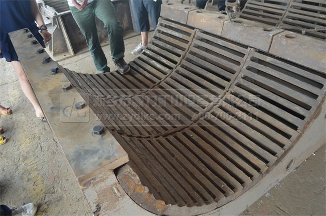 ����C���l