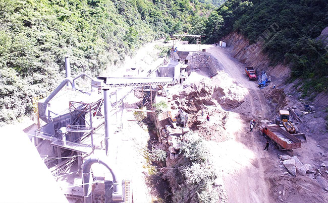 �r�a(ch��n)400��ʯ�����a(ch��n)���DƬ